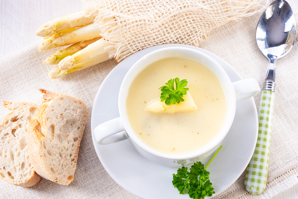 Delicious,White,Asparagus,Cream,Soup