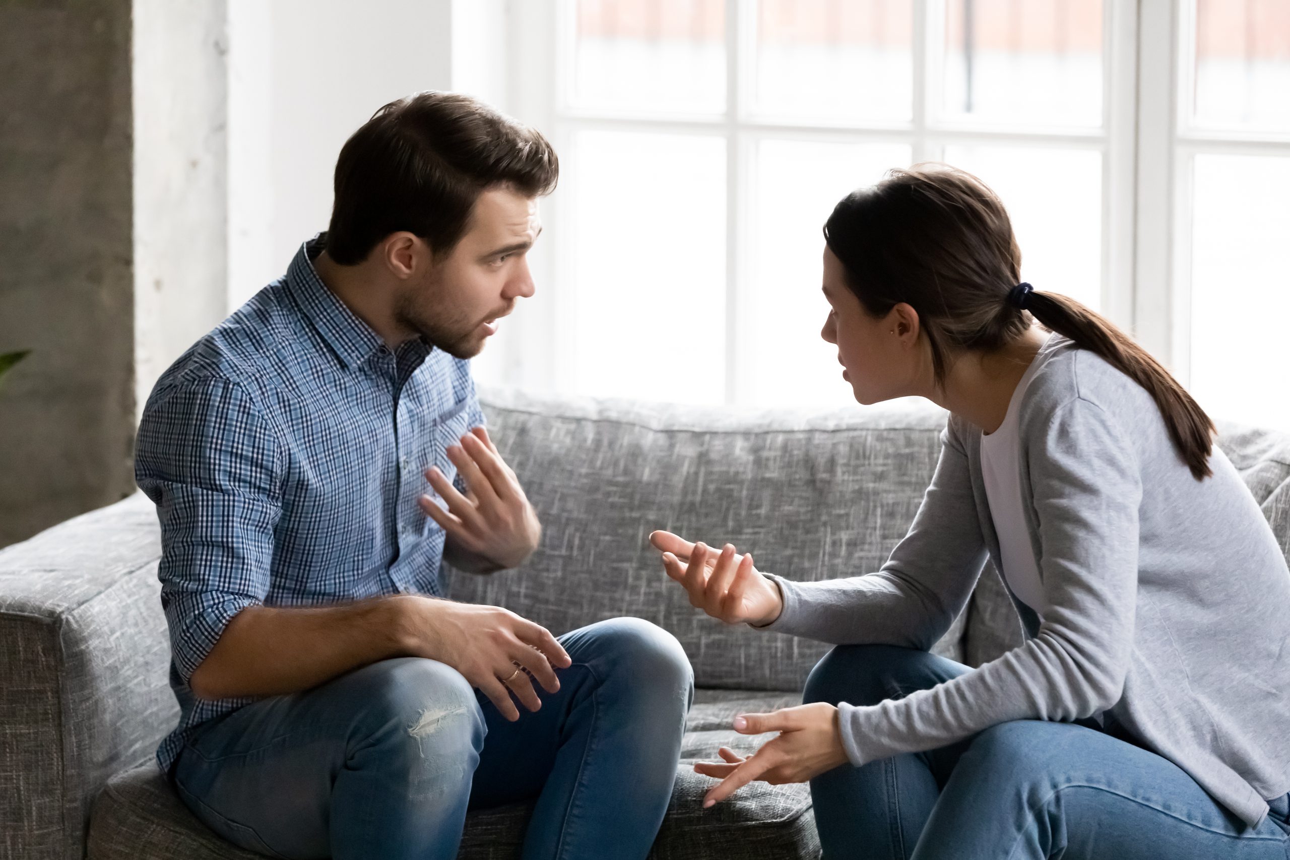 8 Wege, die Beziehung in stressigen Zeiten zu schützen
