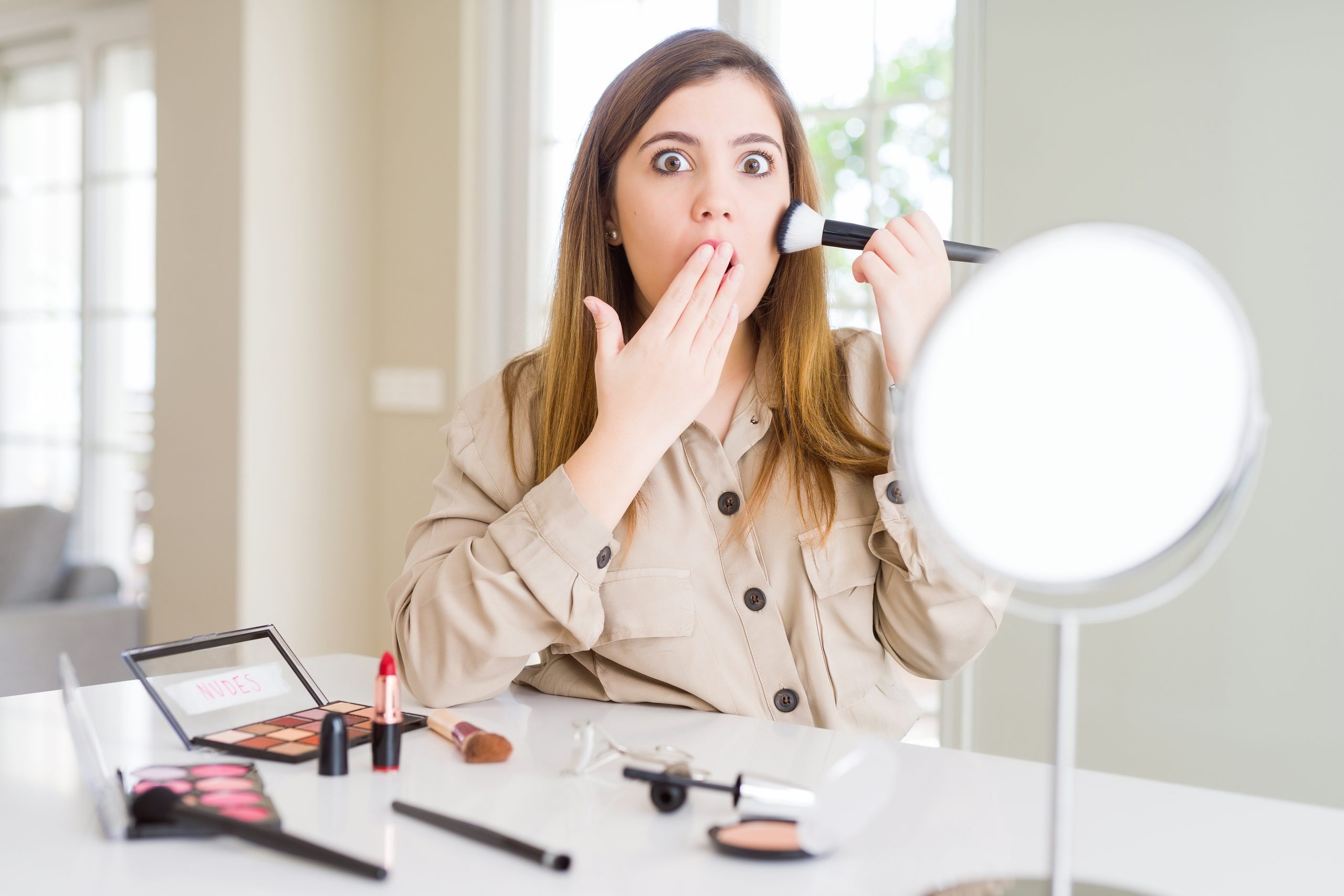 Diese 5 Make-up-Fehler lassen dich sofort älter aussehen