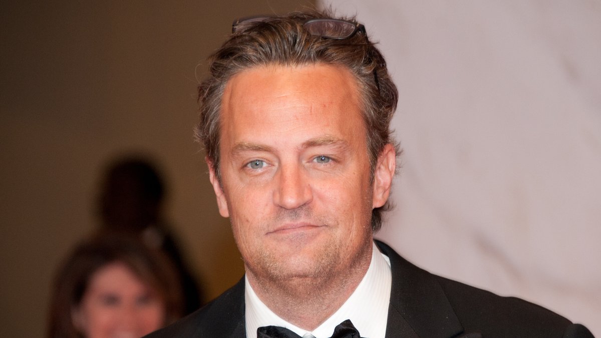 Neue Entwicklungen im Fall Matthew Perry: Verhaftungen und Enthüllungen